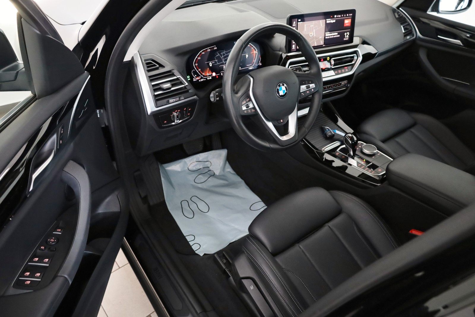 Fahrzeugabbildung BMW X3 xDrive 20d Leder,Navi,Kamera,Standhz,AHK +WR
