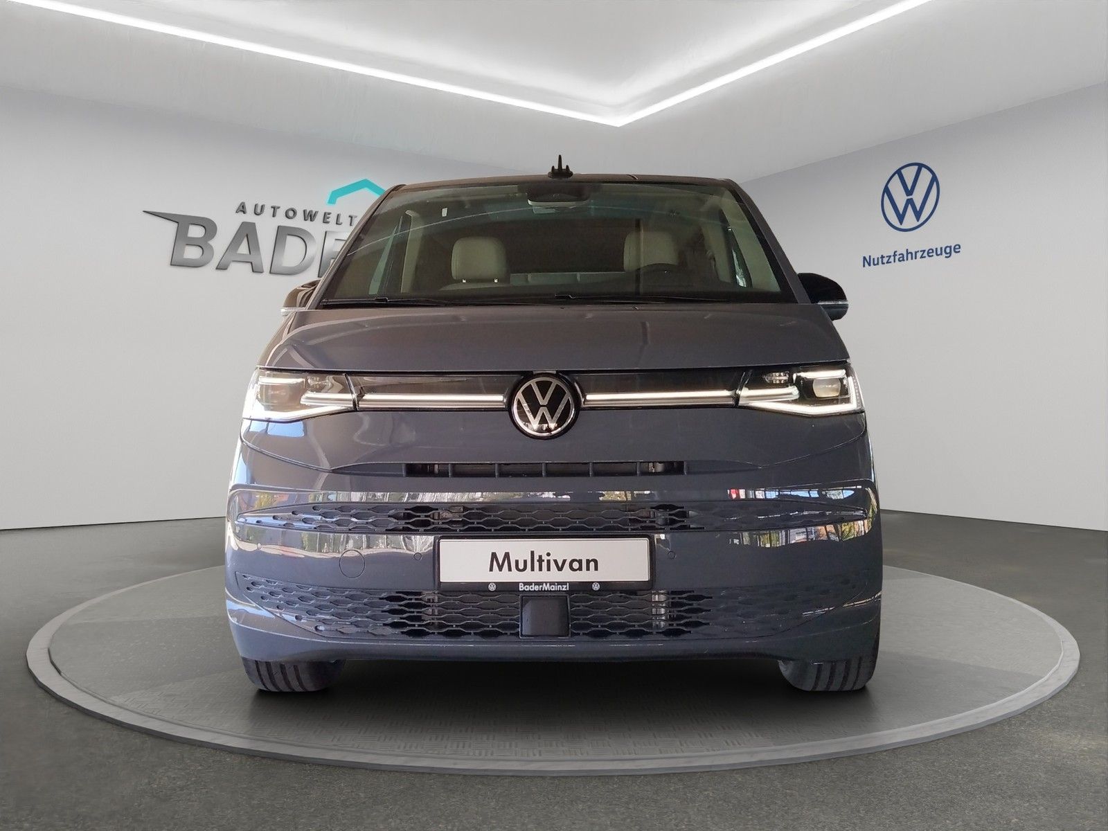 Volkswagen T7 Multivan Style 2,0 l 150 kW TSI OPF imagem 2