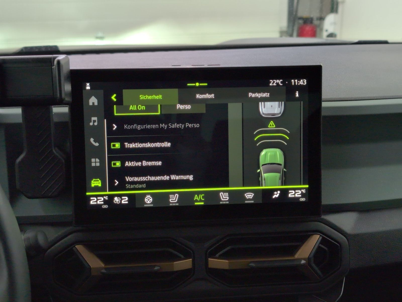 DACIA Bigster Extreme Hybrid 155 Zweifarblackierung – Bild 29
