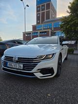 Volkswagen Arteon 2.0 TDI SCR 140kW DSG 4MOTION R-Line ...