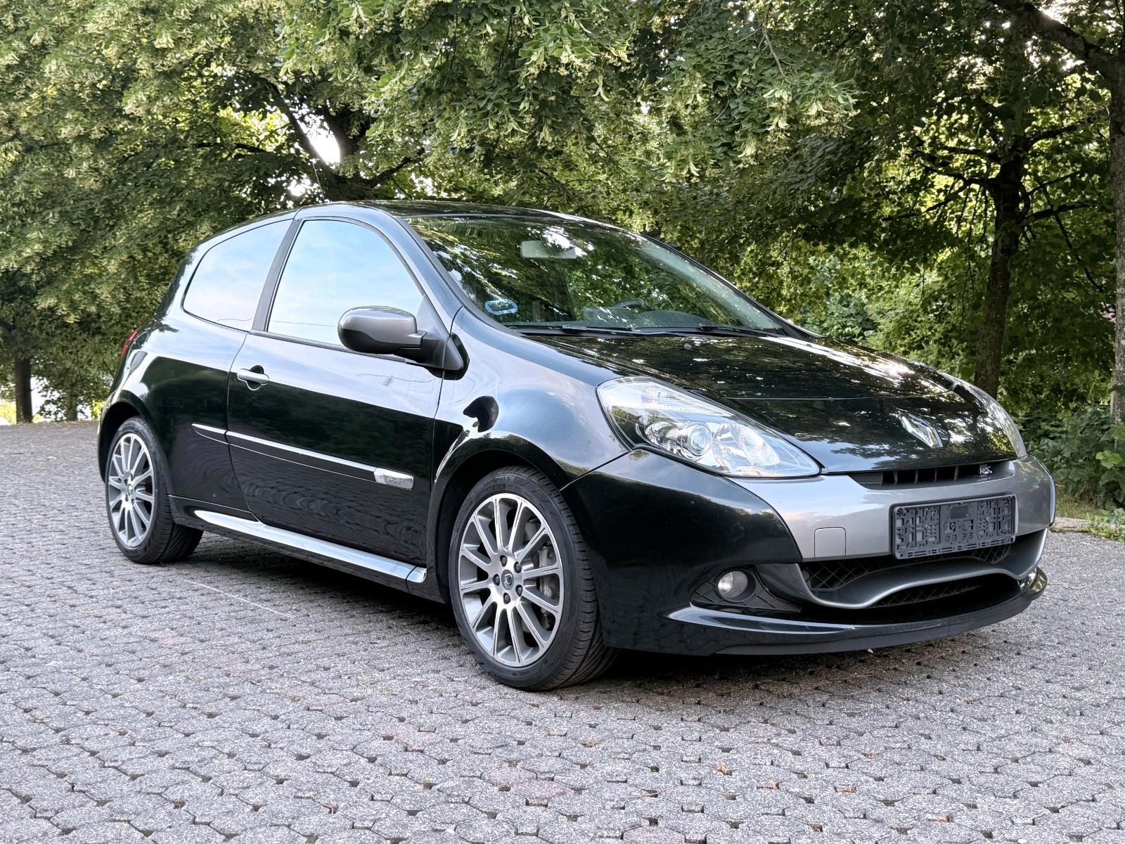 Renault Clio III 2.0 Renault Sport R.S