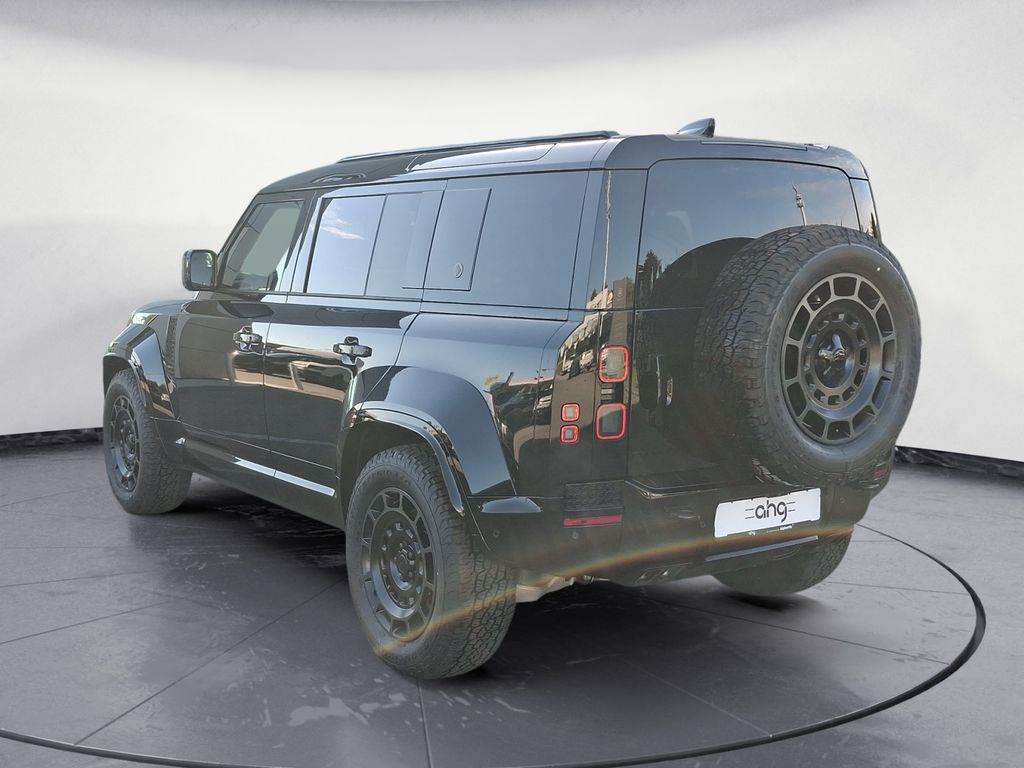 LAND-ROVER Defender 2026