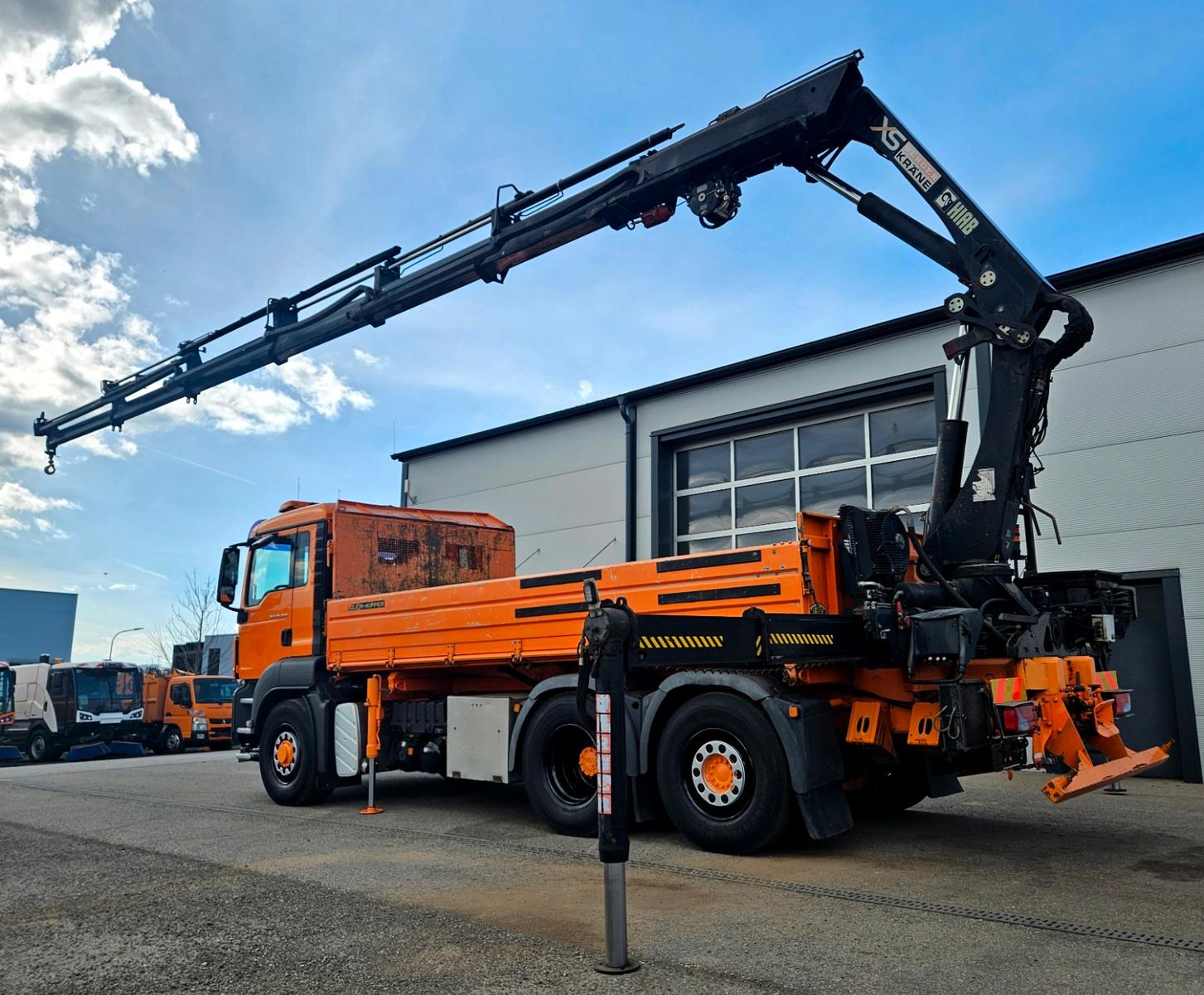 MAN TGS 26.360 6x4 HIAB 244-6 Kran 2x Seilwinde