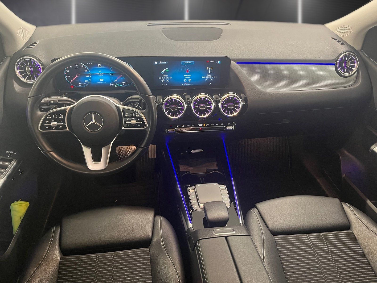 Fahrzeugabbildung Mercedes-Benz B 250 e Progressive*Distro*Memo*Multibeam*Sound*