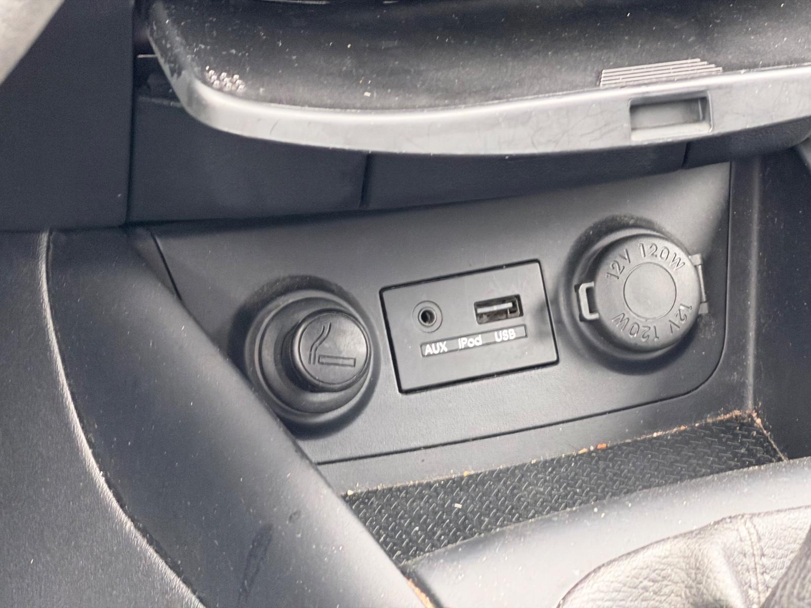 Hyundai i30 2010 — photo 10