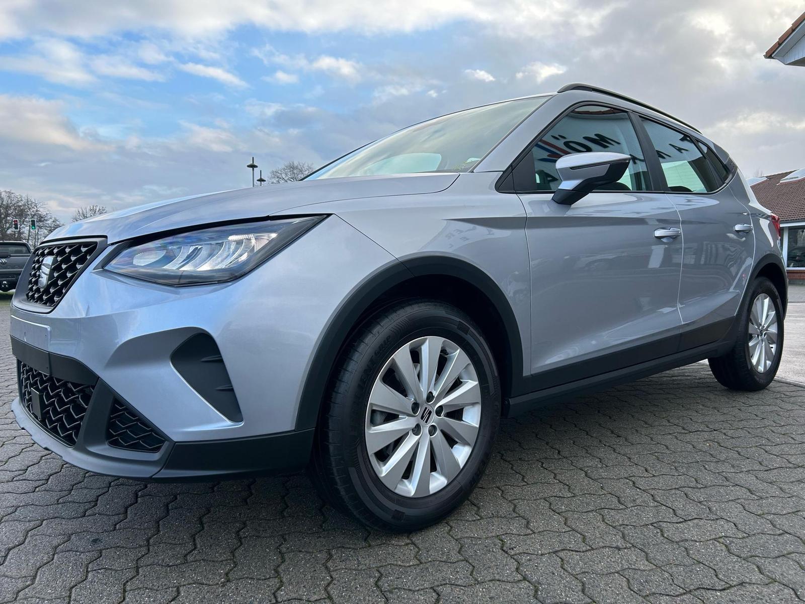 Seat Arona Style 1.0 TSI DSG / Sitzheizung