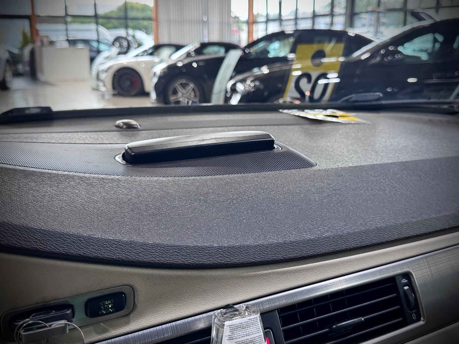 VOLVO V70 - 2.0 l - 203 CV - BVA - CUIR