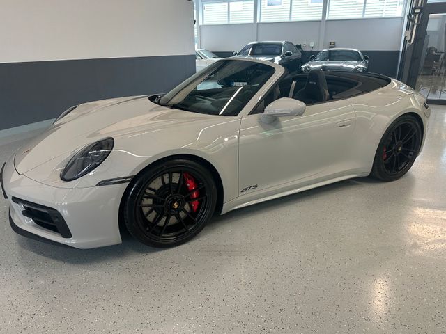 Porsche 911 Carrera 4 GTS Cabriolet STZH/LIFT/ALCA