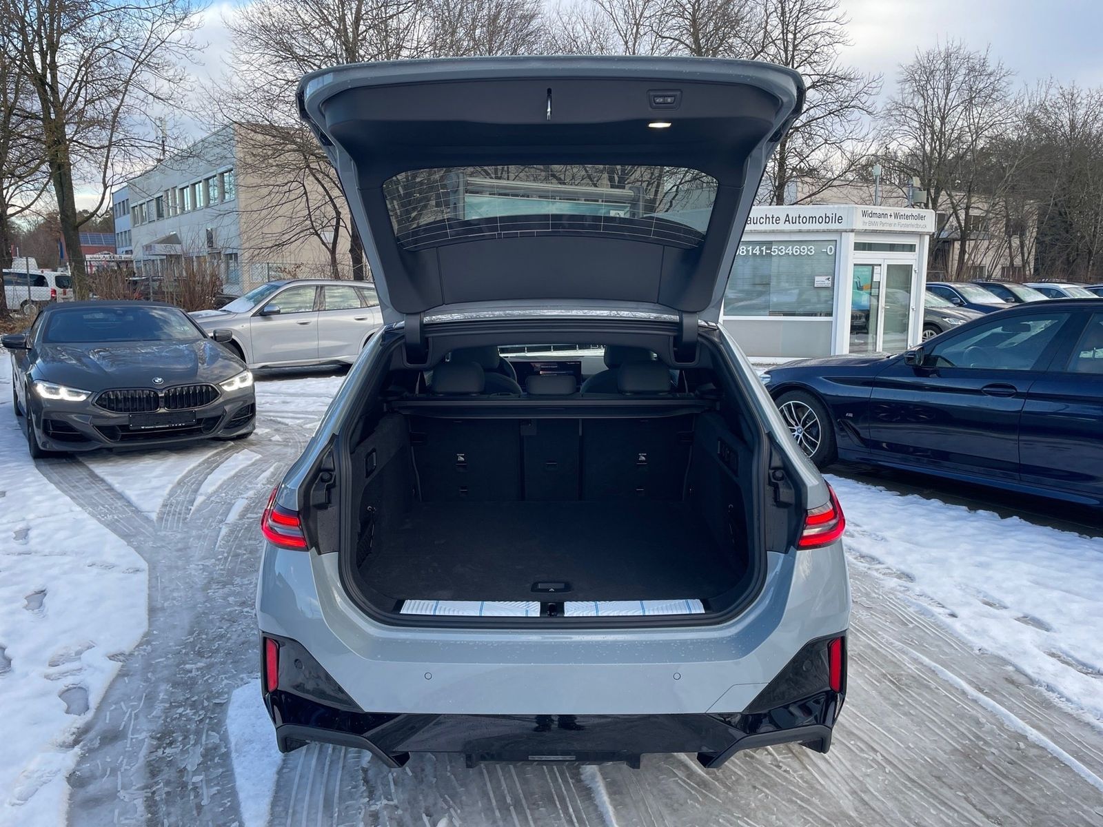 BMW i5 xDrive40 Tou Top ausgestattet -32% Nachlass foto 19