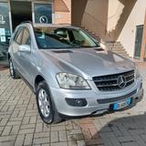 Mercedes-Benz ML 280 CDI 3.0 TDI 4X4 AUTOM. OTTIME CONDIZIONI - Mercedes-Benz ML 280 Gebrauchtwagen