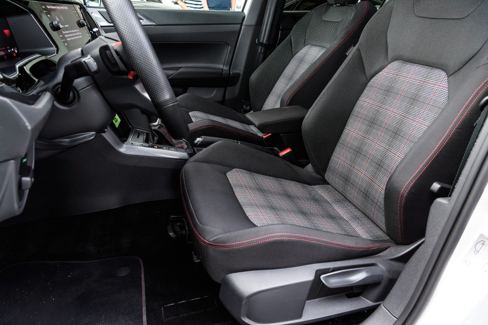 Fahrzeugabbildung Volkswagen Polo GTI DSG +IQ LED+ACC+APP+IQ DRIVE+SIDEASSIST