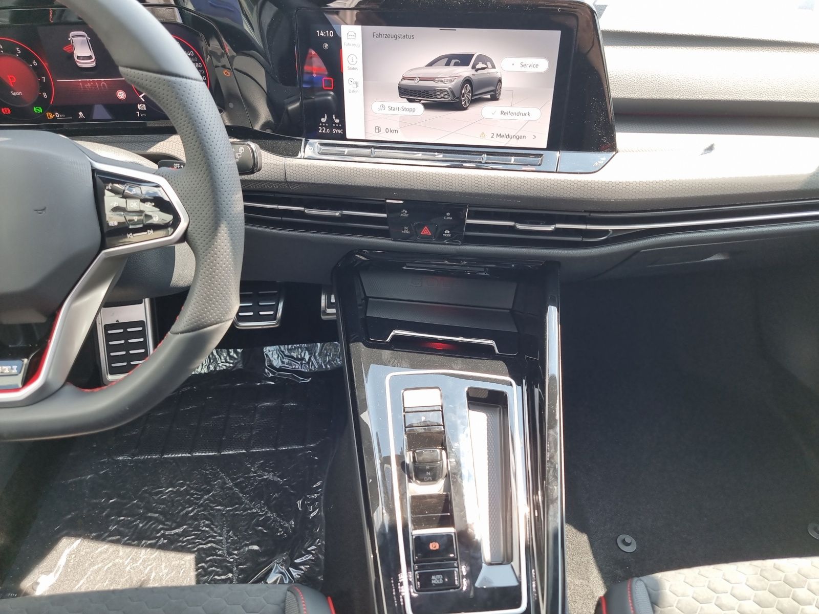 Fahrzeugabbildung Volkswagen Golf VIII GTI Clubsport Akrapovic Matrix Navi Pa