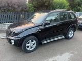 Toyota RAV 4 2.0 4x4 Automatik Top Zustand  - Toyota RAV 4 Gebrauchtwagen in München
