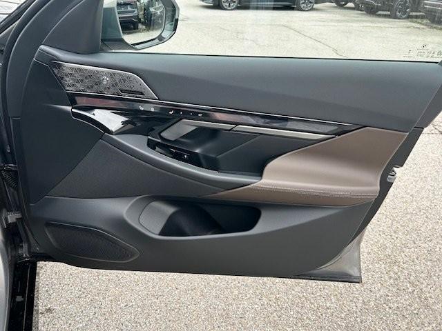 BMW 530e xDrive Touring/Pano/Bower/Assist/*UVP 93k