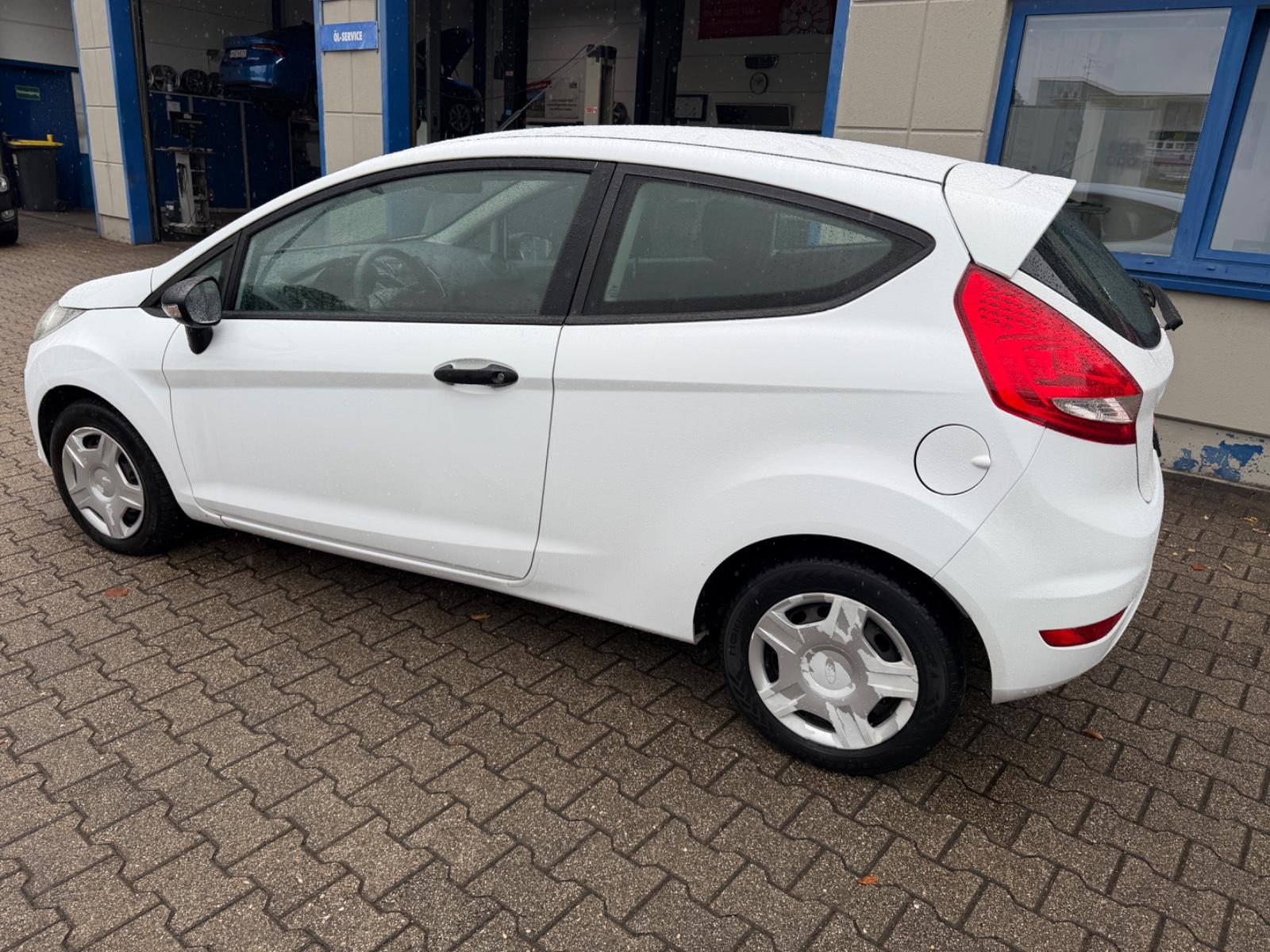 Ford Fiesta Ambiente Klima 2 Hand