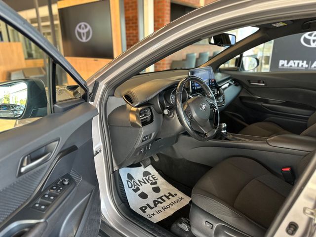 Toyota C-HR  Hybrid Flow