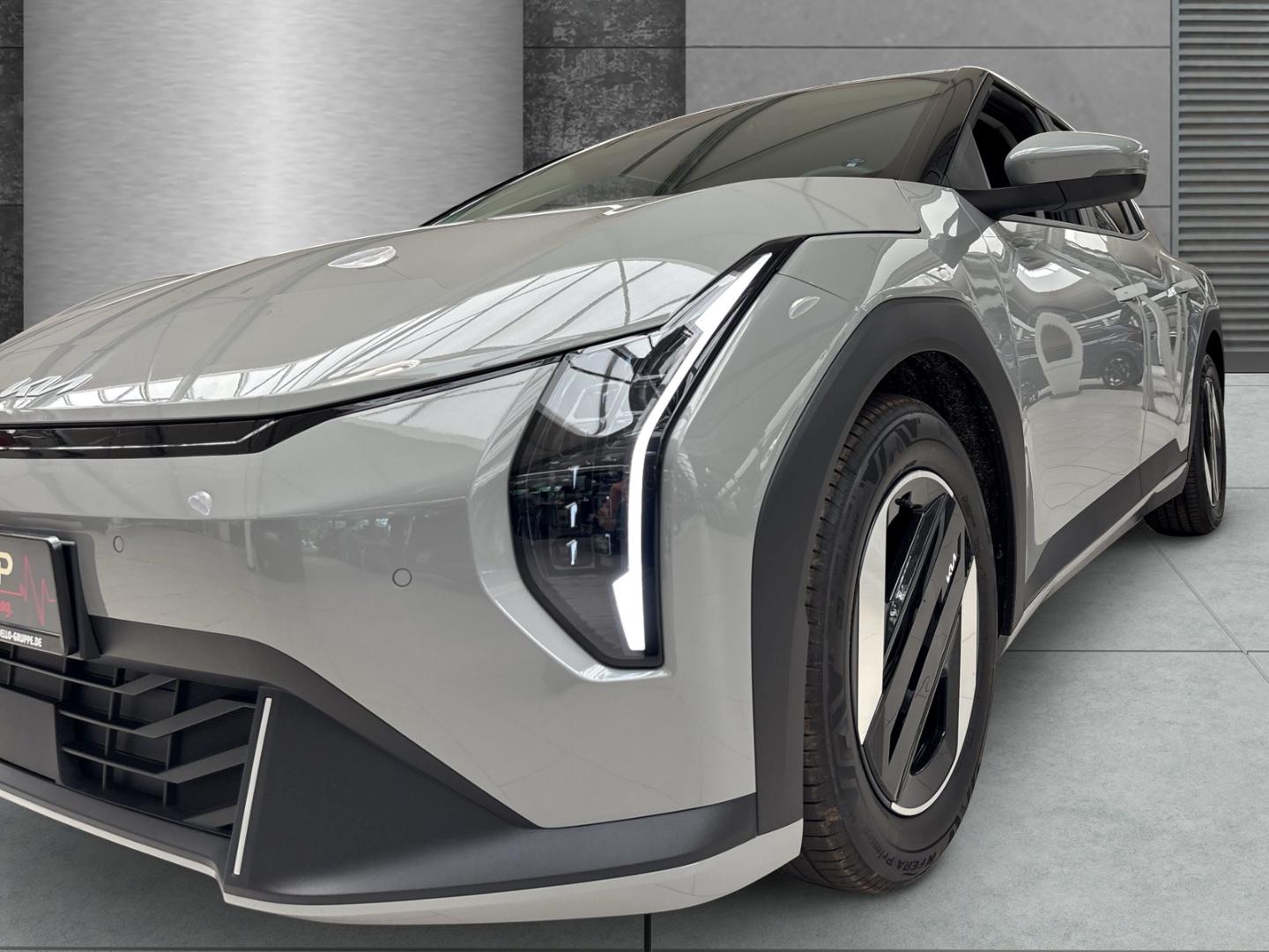 Kia EV4 81 FWD Earth Upgrade Technology WinterConnec
