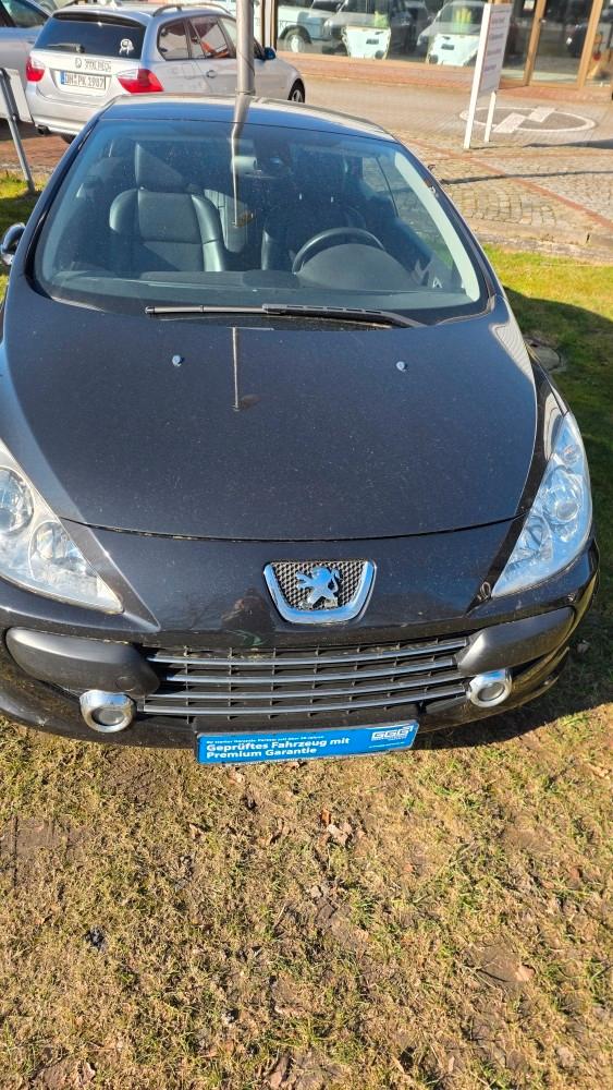 Peugeot 307 CC Cabrio-Coupe Tendance 1. Hand