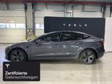Tesla Model 3 Long Range AWD - silberne Tesla Model 3