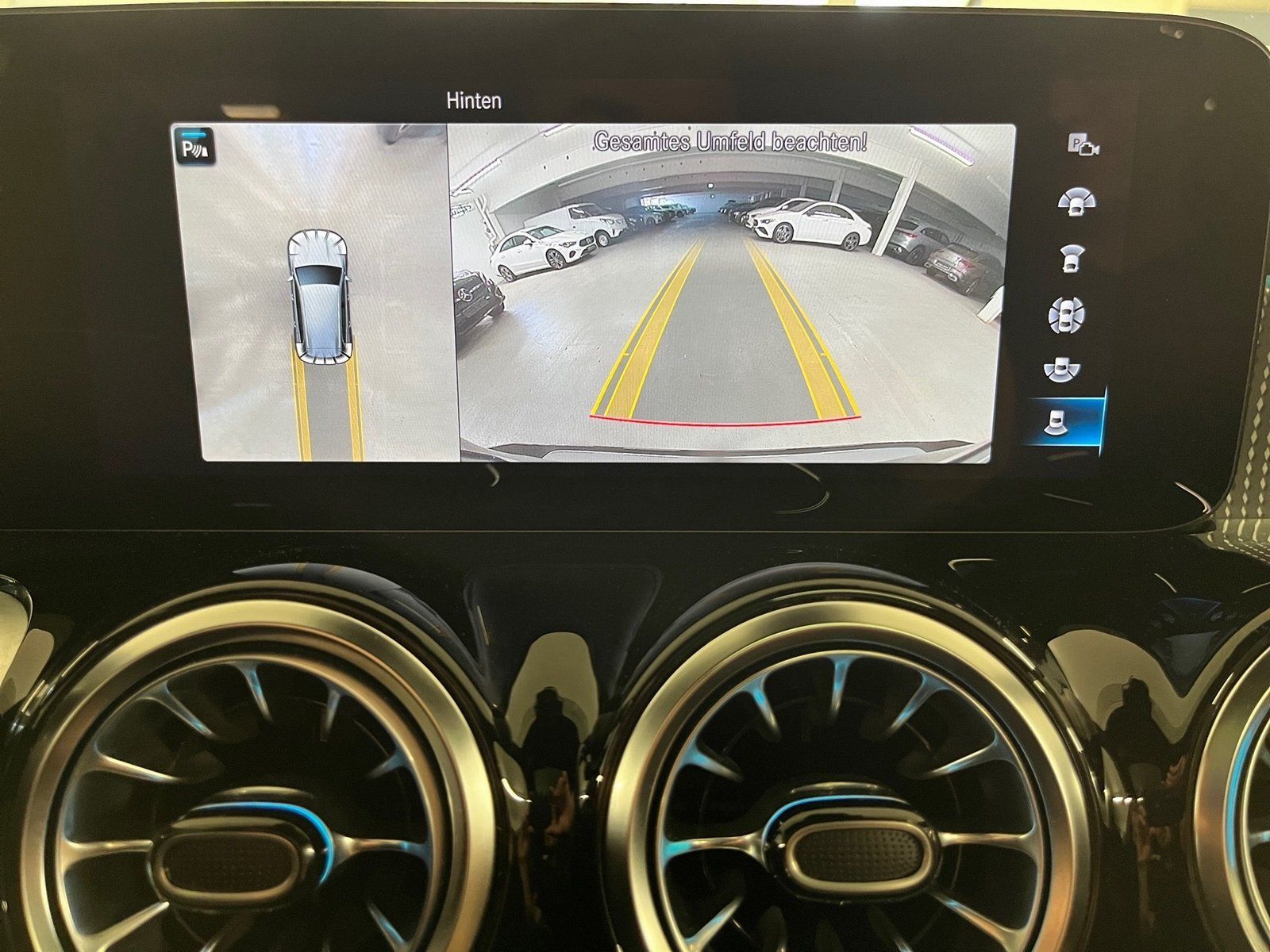 Fahrzeugabbildung Mercedes-Benz GLB 220 d Progr*360*Distr*Panorama*Standh*Multib