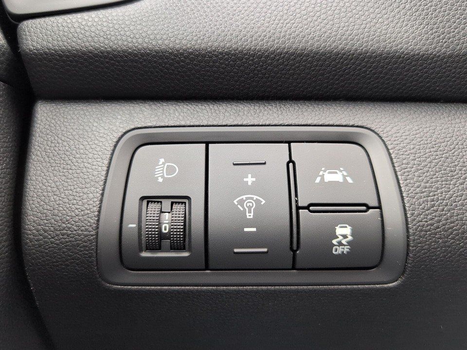 Fahrzeugabbildung Hyundai i20 1.2 YES! GARANTIE KAM+PDC+CARPLAY+KLIMA+SHZ+