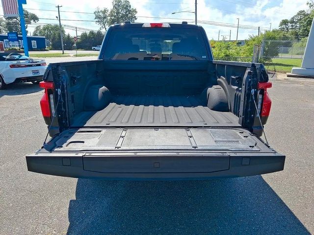 Ford F150 Lightning Lariat gr. Batterie im Vorlauf+11
