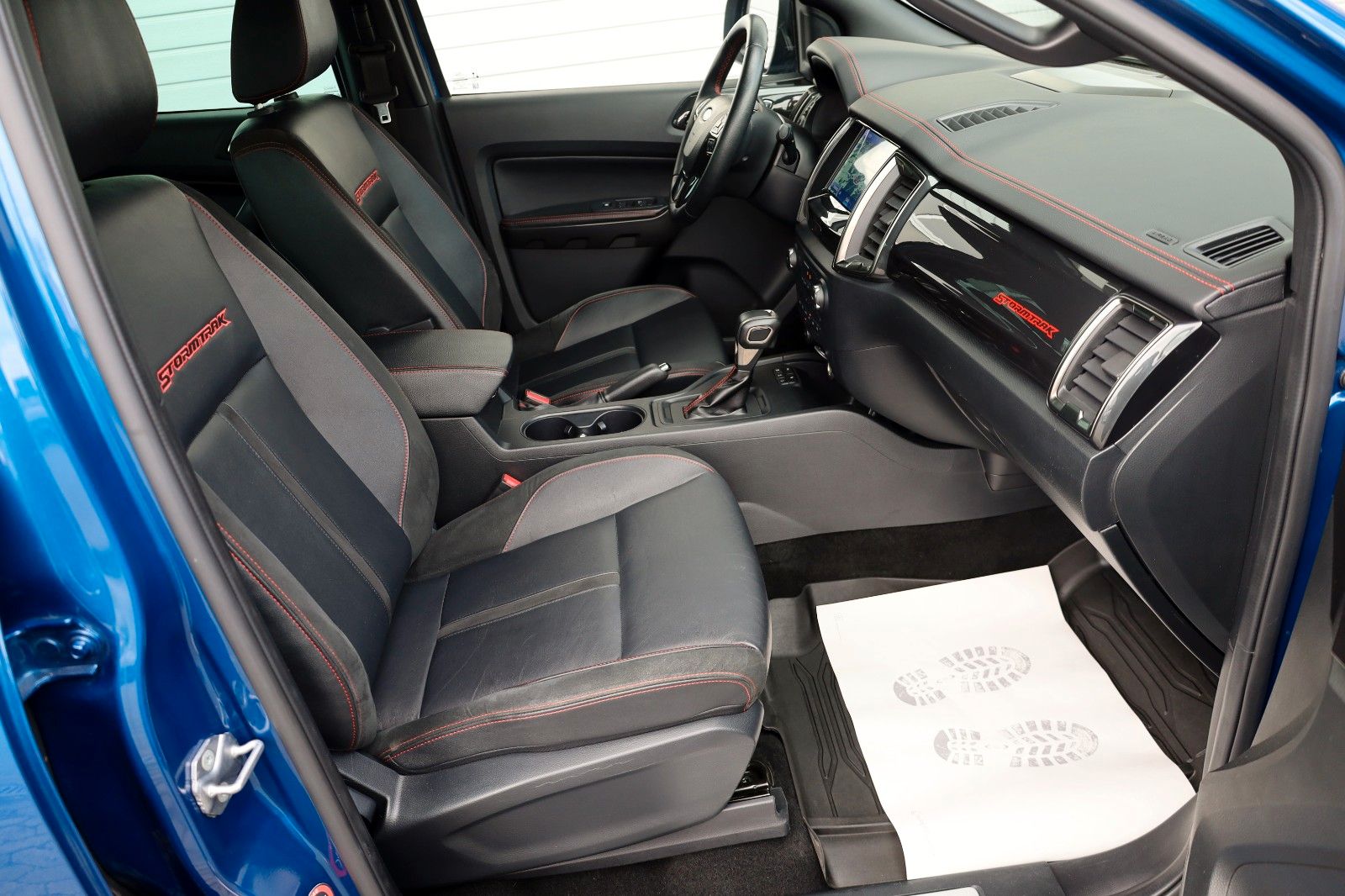 Fahrzeugabbildung Ford Ranger Stormtrak/Wildtrak ,Standhzg,Rollo el.AHK