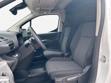 Fotografie 13 des Opel Combo Electric Kamera AHK-vorb. Klima 3-phasig