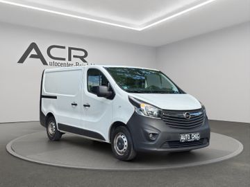 Opel Vivaro - 1