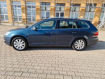 Volkswagen Golf - 5