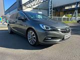 Opel Astra Ultimate/AUTOMATIK/AHK/TOP AUSTATTUNG/KAME - Opel Astra Gebrauchtwagen in Hamburg