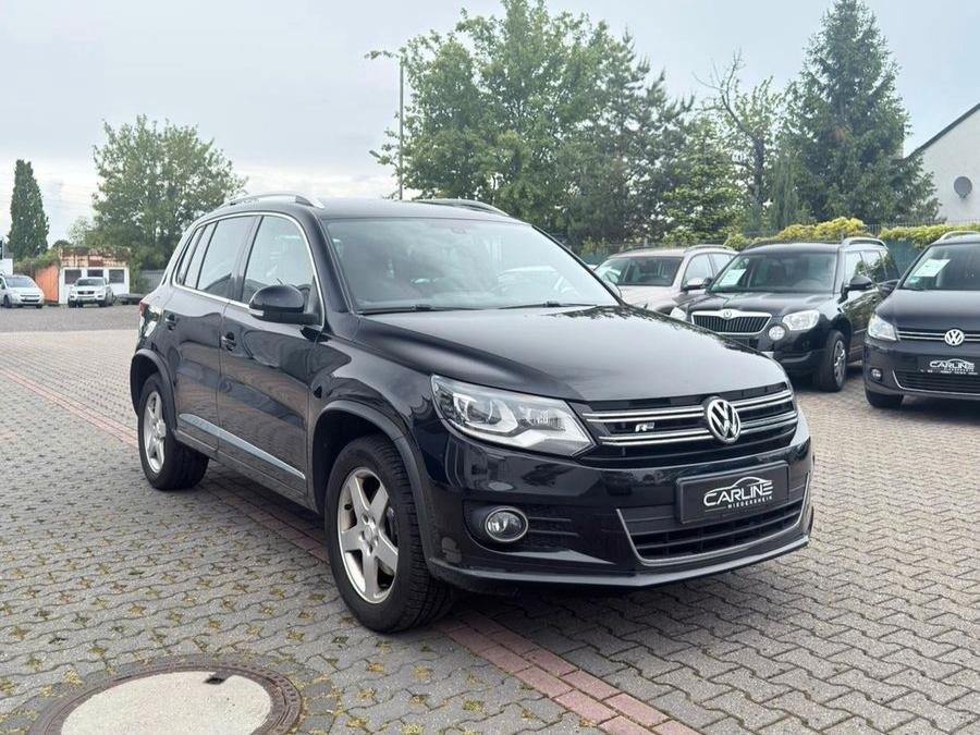 Volkswagen Tiguan R-Line 4Motion *KAMERA*1.HAND*AHK*