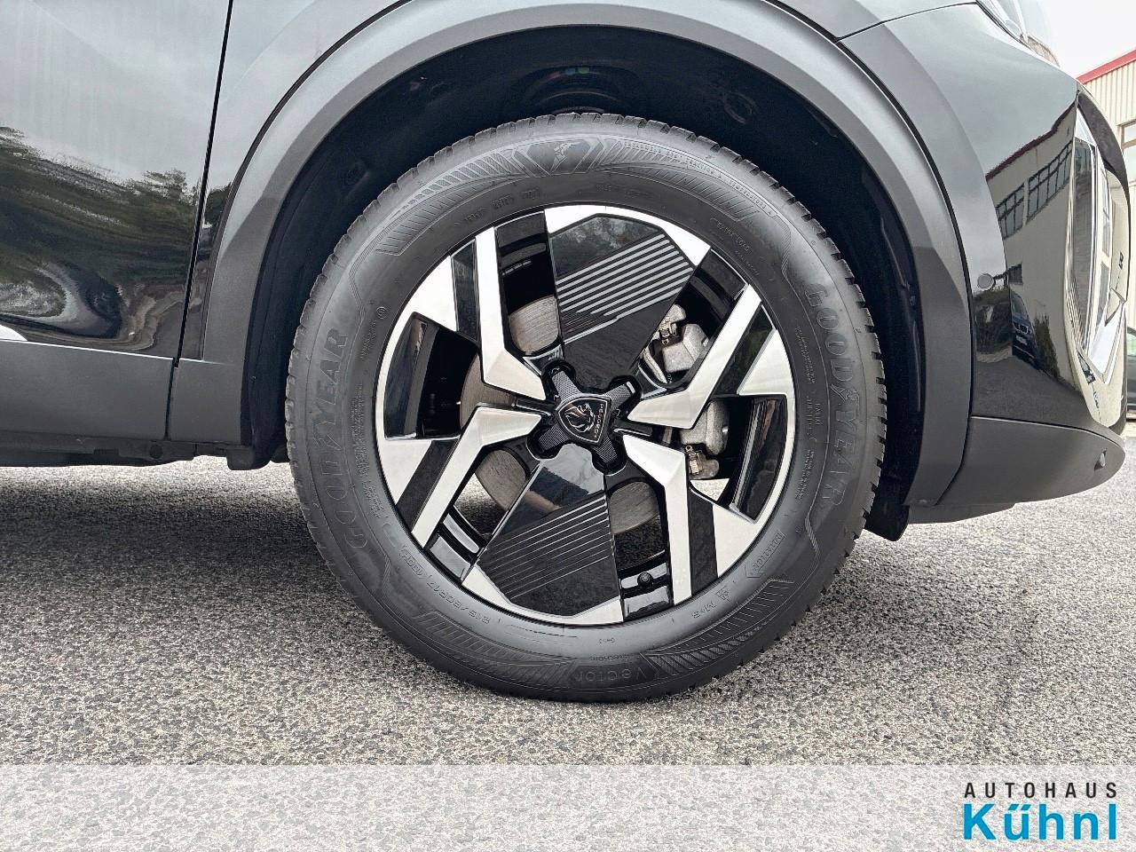 Peugeot 2008 Hybrid 145 Allure