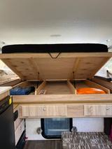 General Motors GMC 2500 Sierra with Northstar Camper - Wohnmobil Pickup