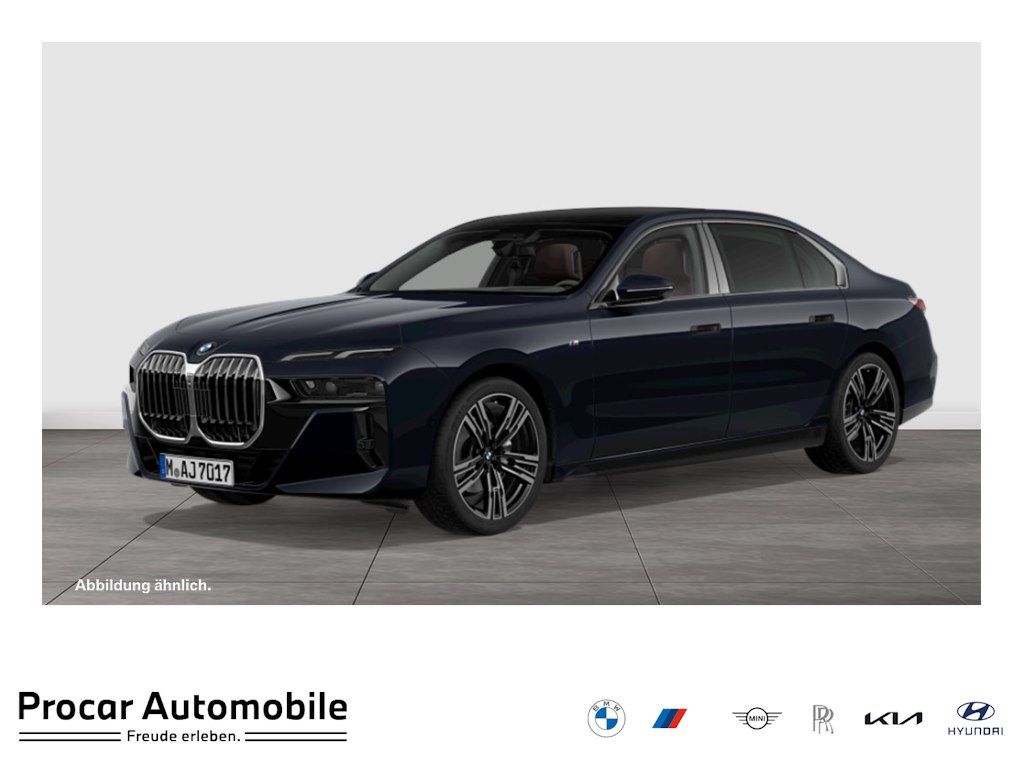 2025 BMW 740