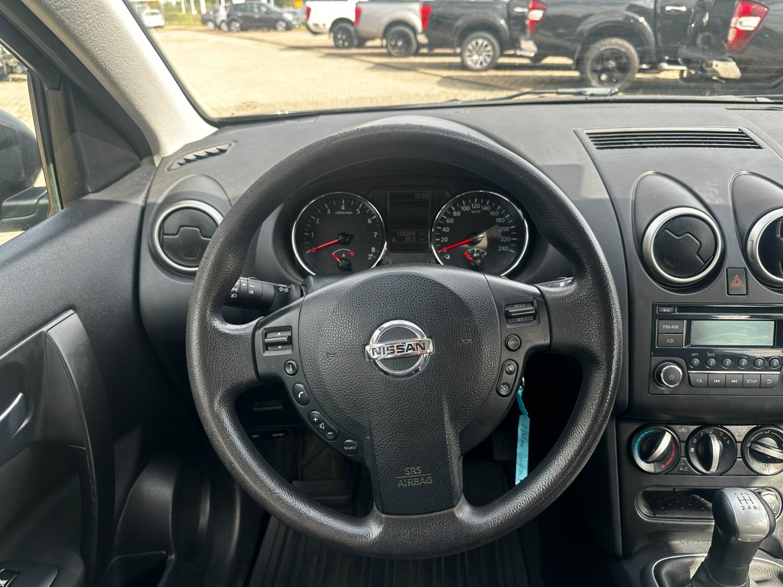 Fahrzeugabbildung Nissan Qashqai Visia Top Zustand / SH gepflegt / AHK