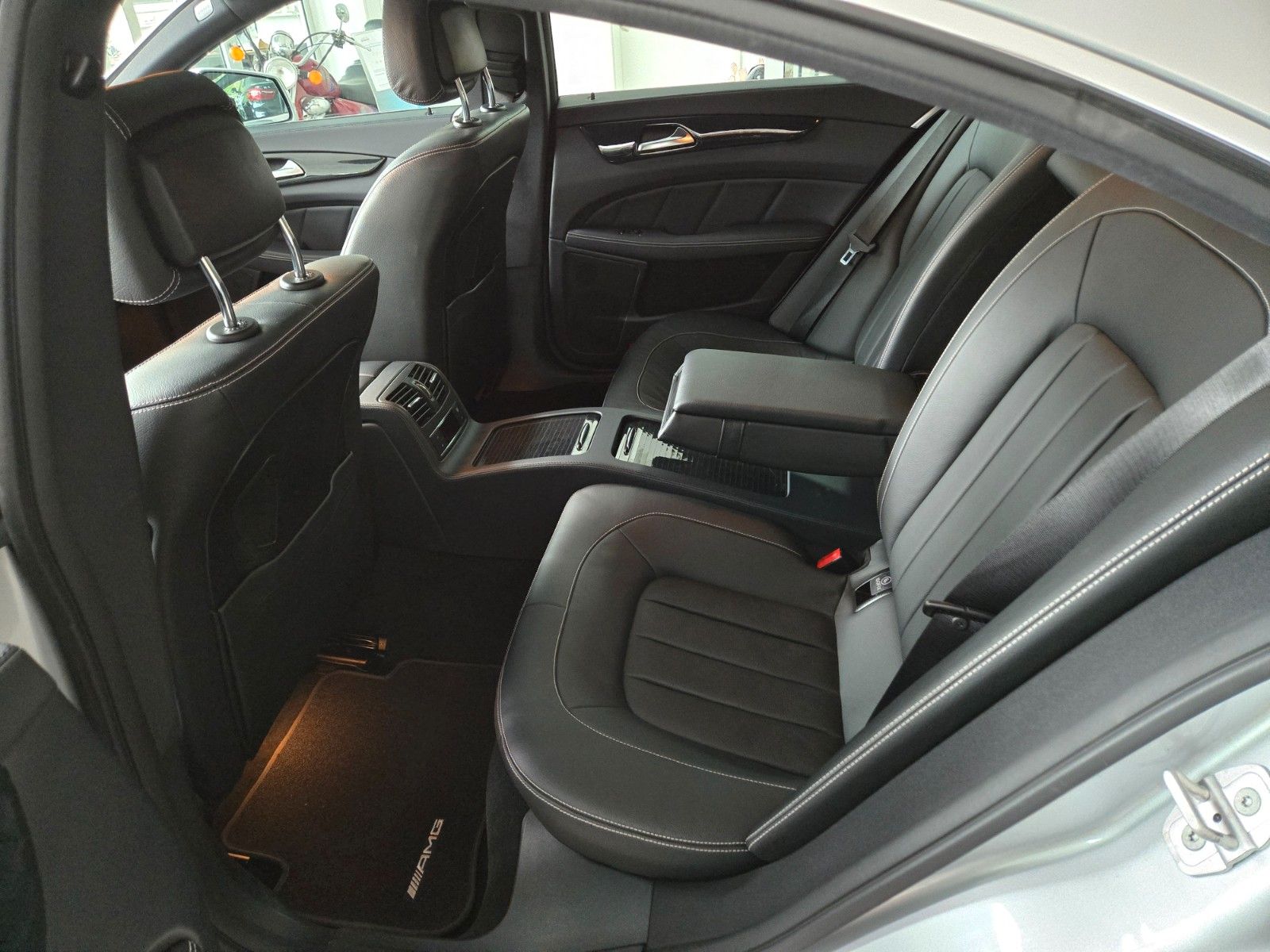 Fahrzeugabbildung Mercedes-Benz CLS 350 d AMG LINE *SITZBELÜFTUNG*360*SCHIEBED*
