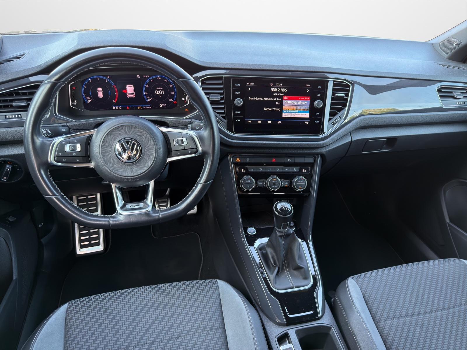 Volkswagen T-Roc 1.5 TSI Sport R-Line Interieur  Navi LED K