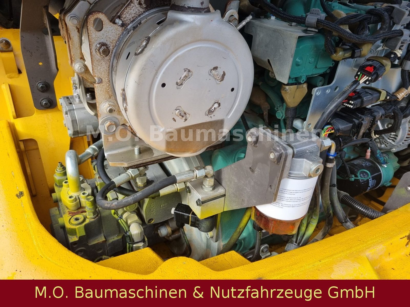 Fahrzeugabbildung Volvo L 30 G / SW / Klappschaufel / Gabel /