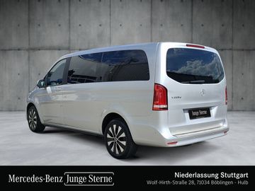 Mercedes V 220 - 9