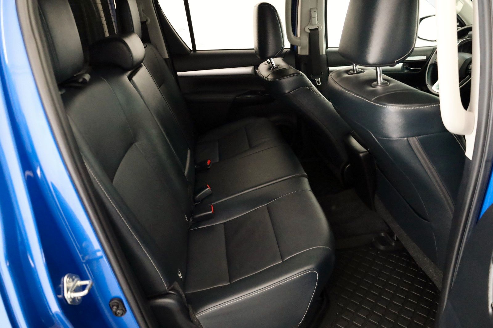 Fahrzeugabbildung Toyota Hilux 2.8 Executive 4x4,LED,Navi,Kamera,Hardtop