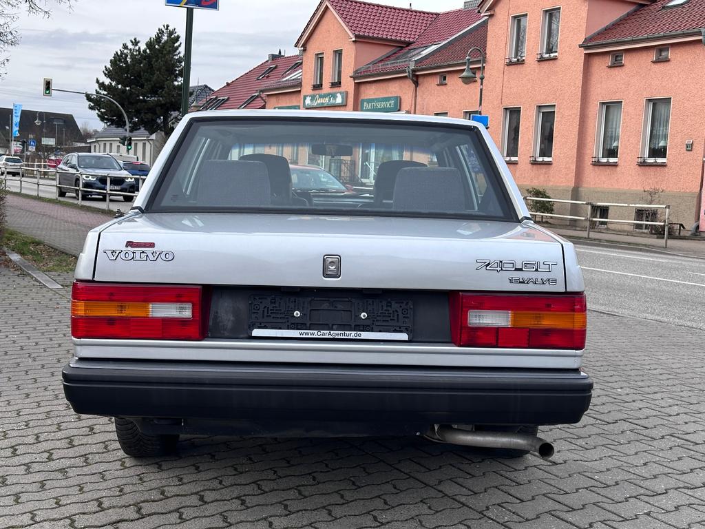 Volvo 740
