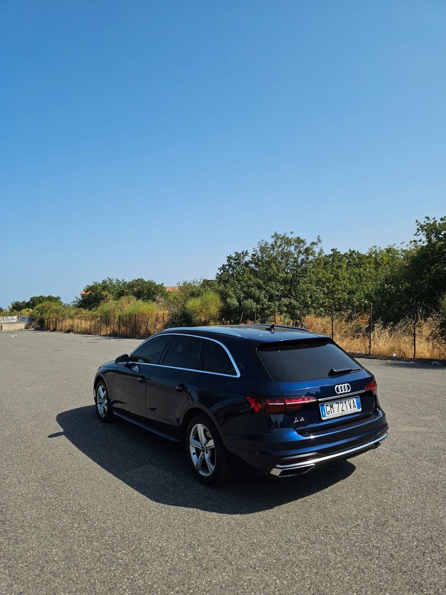 Audi A4 Avant 35 TDI/163 CV S tronic Business Ad imagem 2