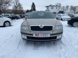 Skoda Octavia Combi 1.6 Ambiente 1.Hand Climatic - Skoda Gebrauchtwagen von 2005