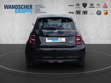 Fiat 500e Red 42kw Kam.+KeyLess+SHZ+PDC+SoundSys+AUT