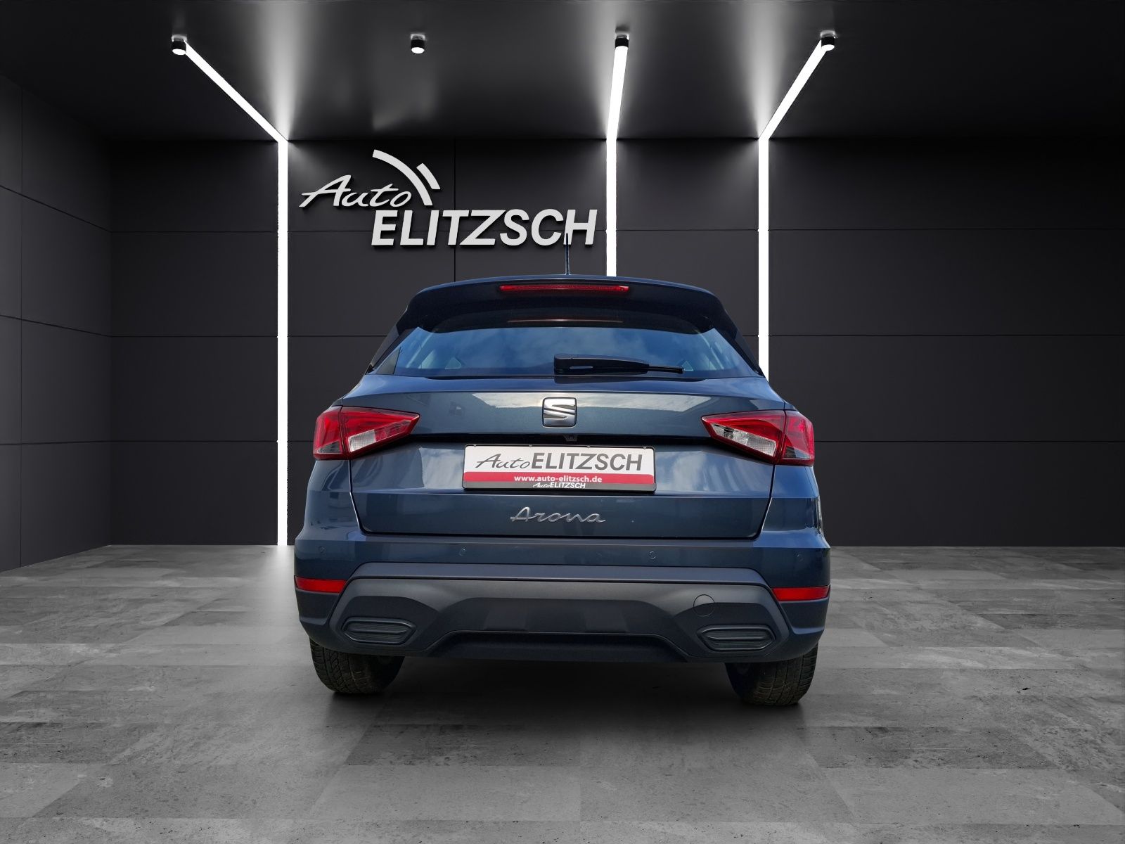 Fahrzeugabbildung SEAT Arona TSI Style DSG LED Navi AID ACC Park-Assist