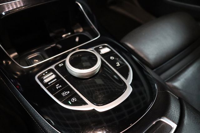 Fahrzeugabbildung Mercedes-Benz E 220 d T-Modell TAXI|1HAND|KAMERA|LED|TAXI