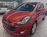 Hyundai ix20 1.6 Comfort Automatik - Hyundai ix20 mit Benzin-Antrieb: Kleinbus, Automatik