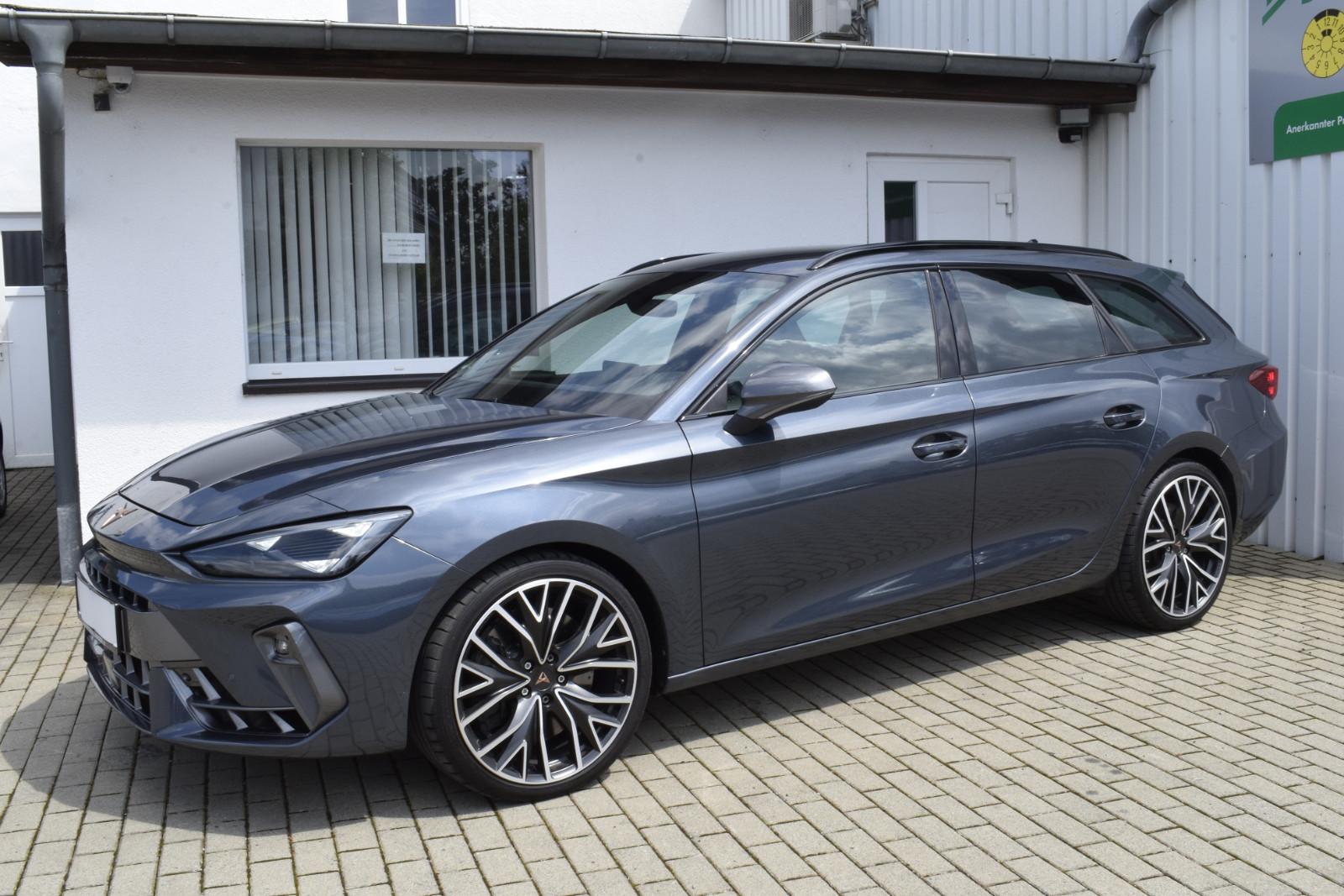 Cupra Leon Sportstourer 2.0 TSI 4Drive VZ LED ACC