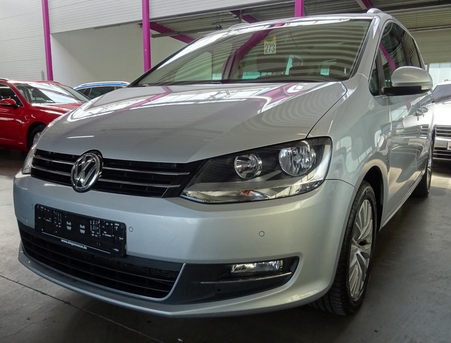 Volkswagen Sharan Highline 2.0 TDI*7 SITZER*PANO*